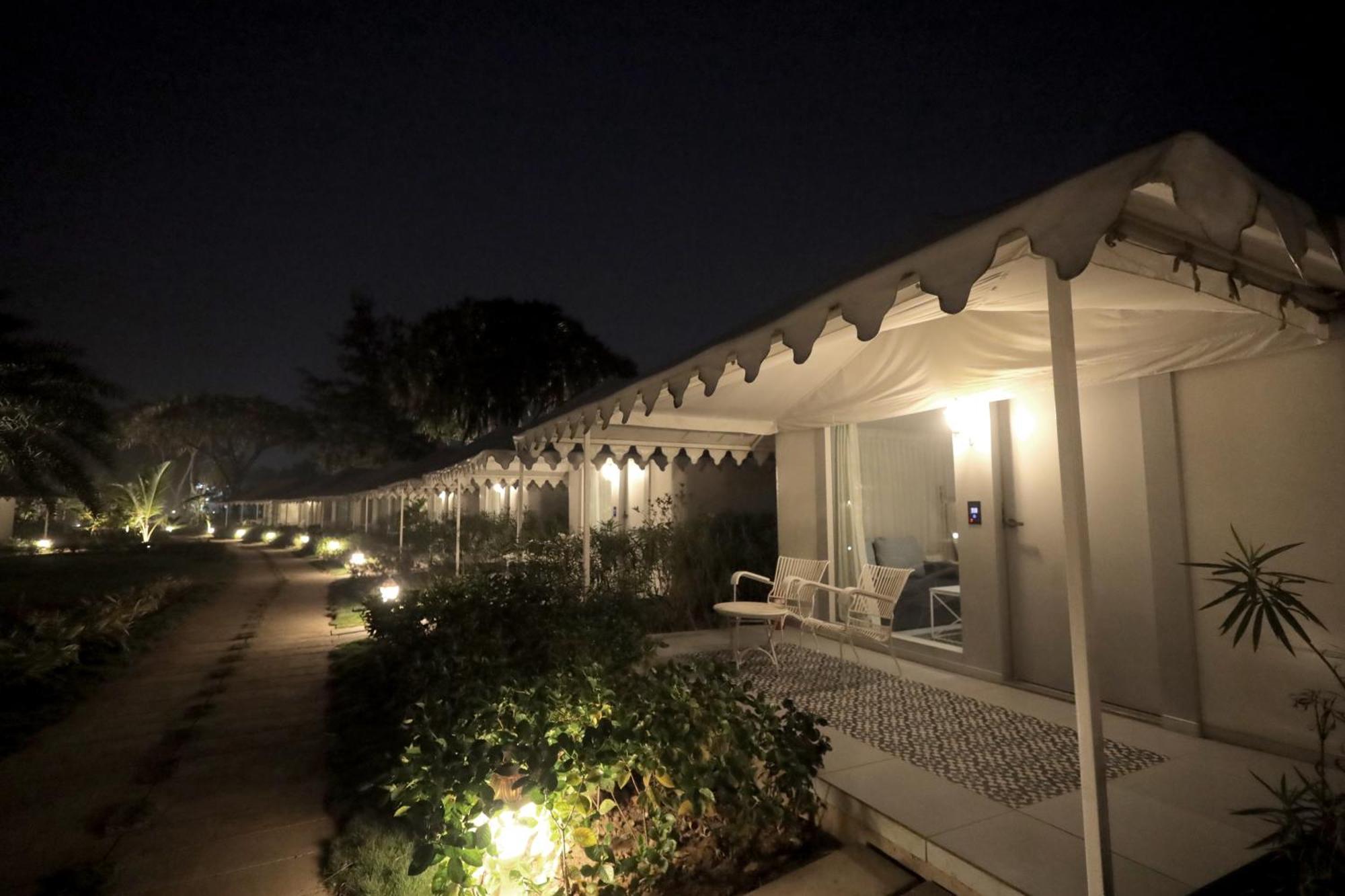 The Fern Seaside Luxurious Tent Resort Daman Exterior foto